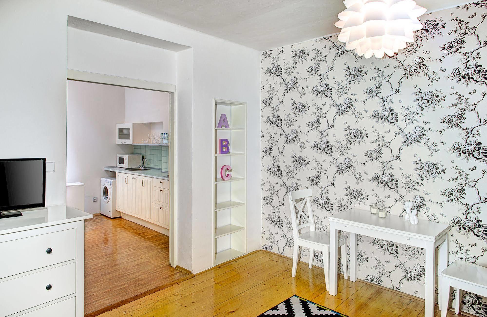 Abc Suites Praga Exterior foto
