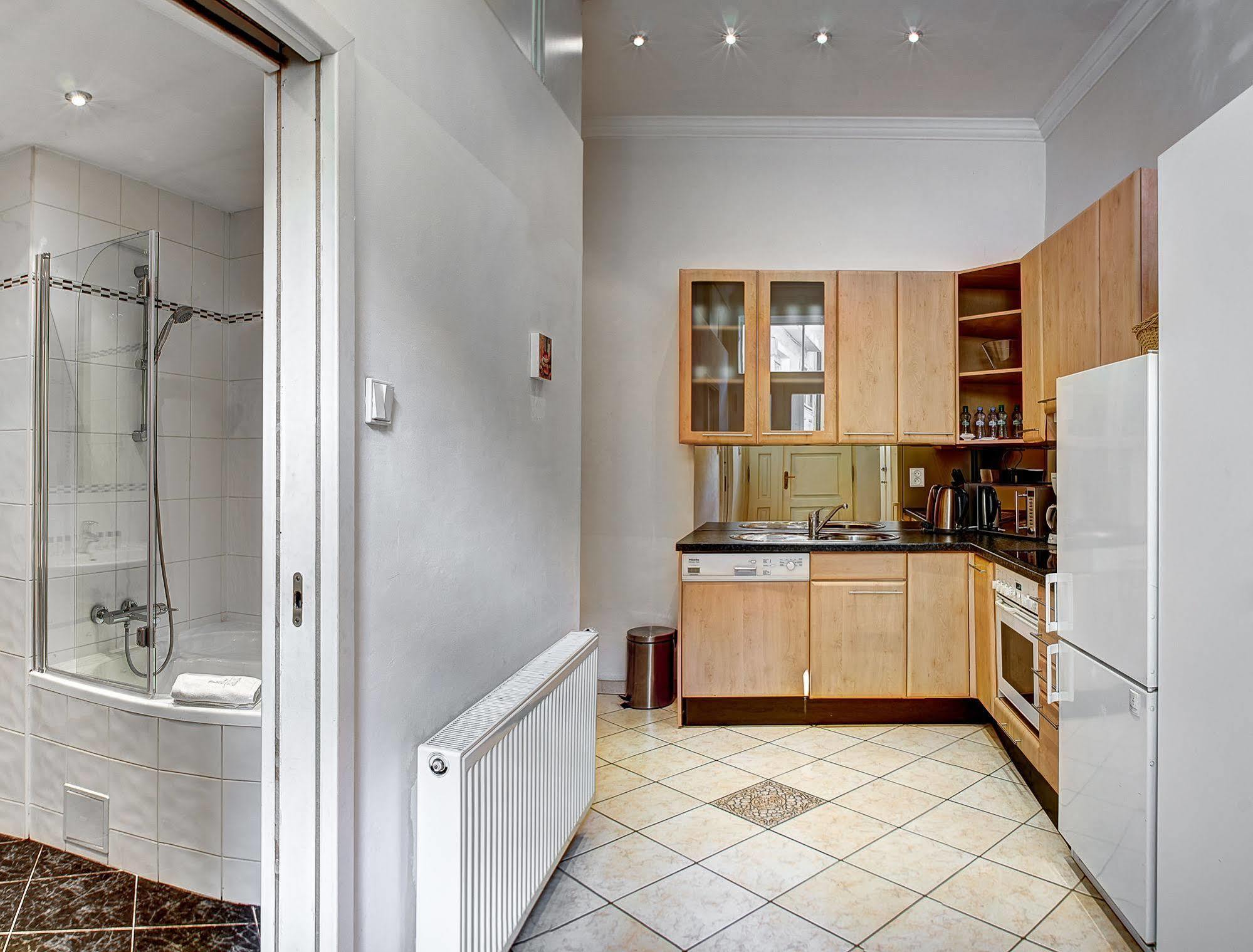 Abc Suites Praga Exterior foto